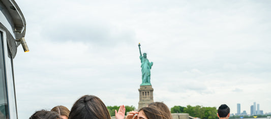 Optimal Time for Visiting the Statue of Liberty
